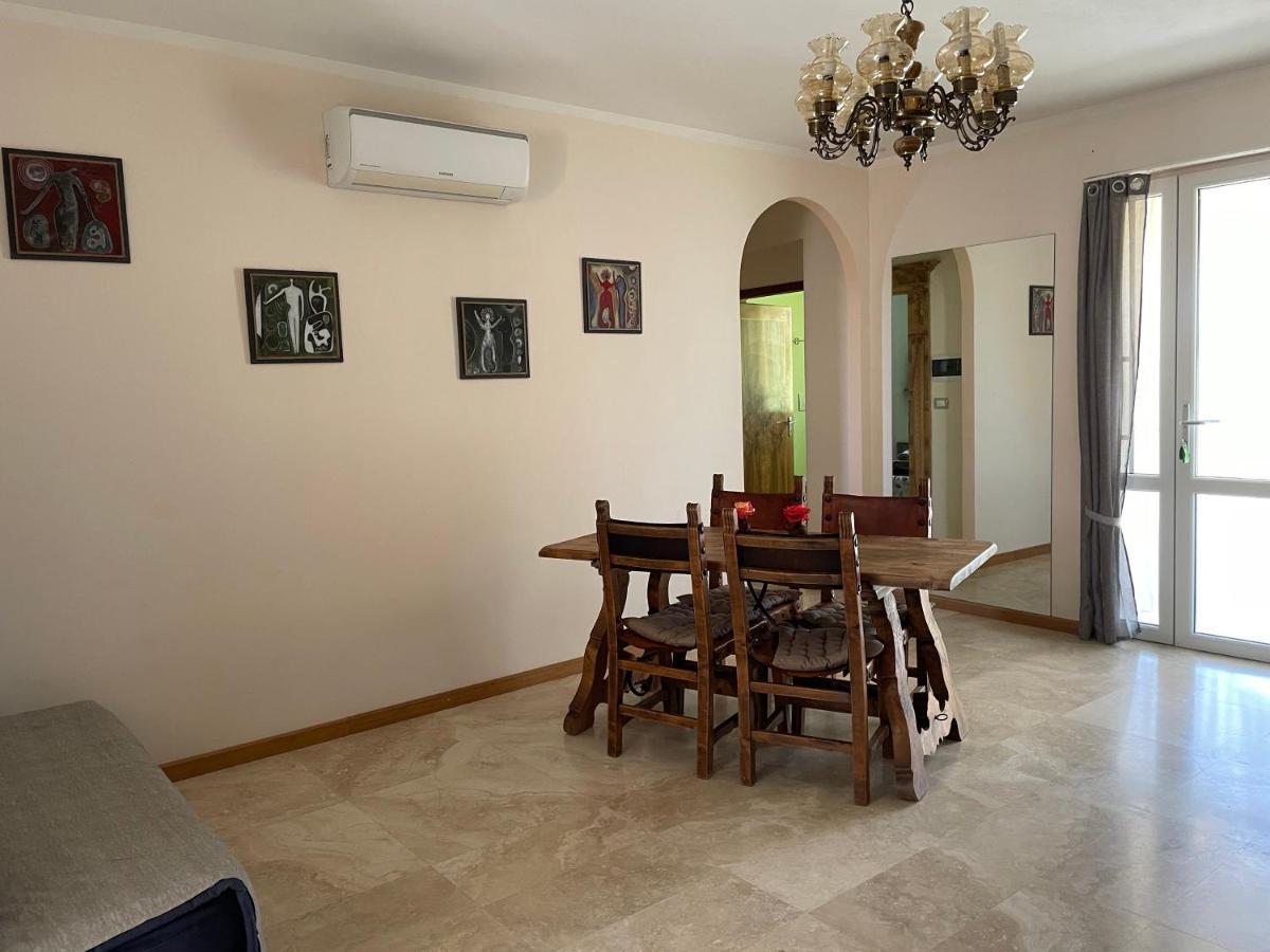 Casa Daniele Guest House Canino Exterior photo