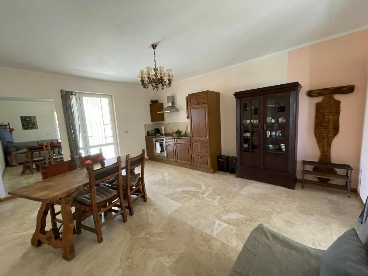Casa Daniele Guest House Canino Exterior photo